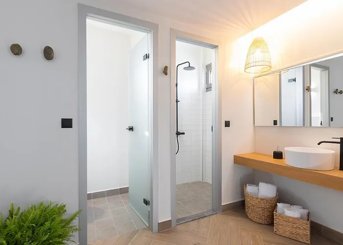 White Nest * ליטוחורון